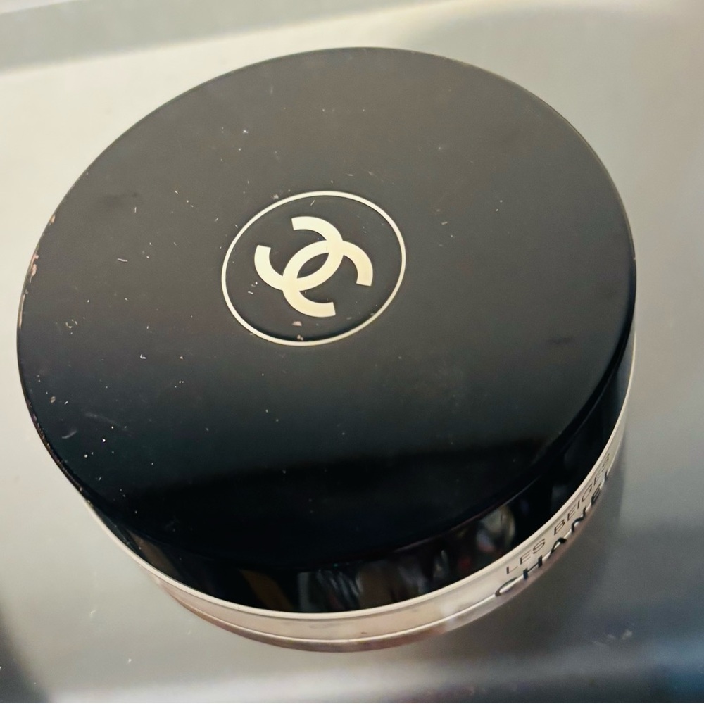 CHANEL Les Beiges - Picture 3 of 6